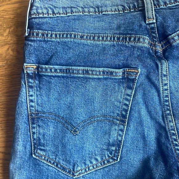 Levis 502 W31 L32 - Picture 3 of 9